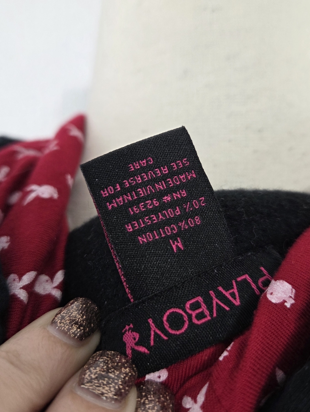 Vintage Playboy hoodie 2000s Y2K black red spellout logo zip women's medium M - Picture 5 of 5